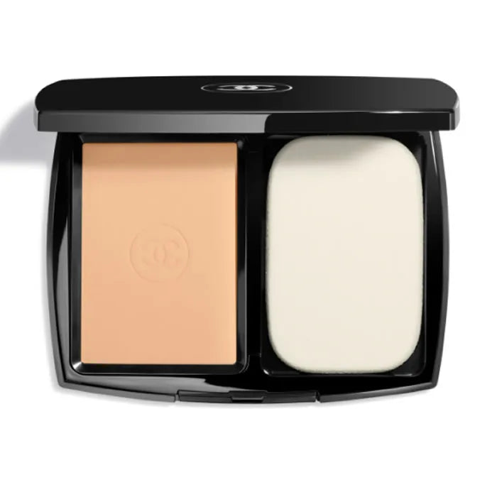 CHANEL Ultra Le Teint Compact SPF15 B60 Puder-Make-up