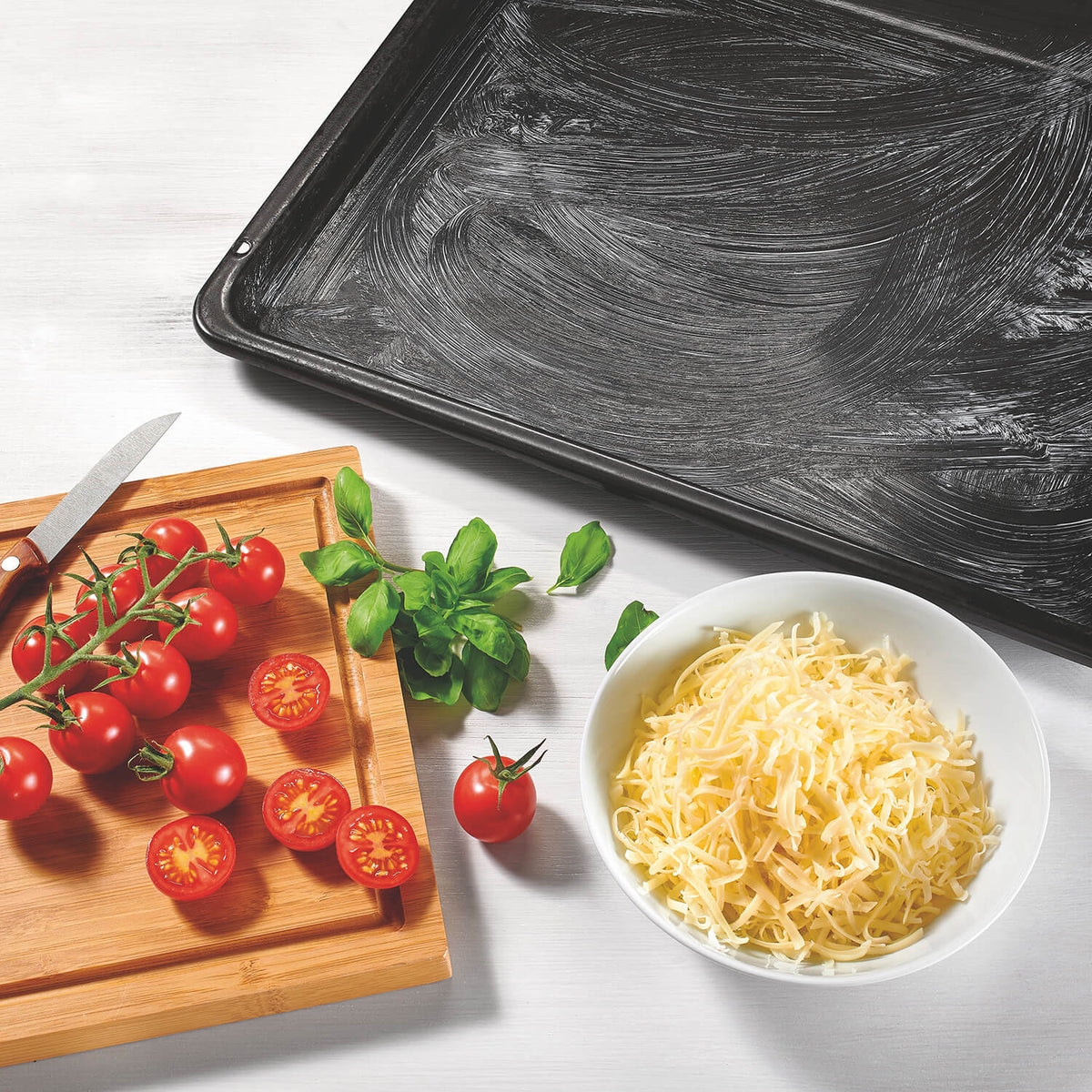 Dr Oetker Pizzateig Italienischer Art 175g Backmischung – Anwendungsansicht