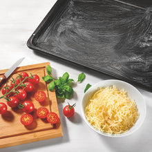Dr Oetker Pizzateig Italienischer Art 175g Backmischung – Anwendungsansicht