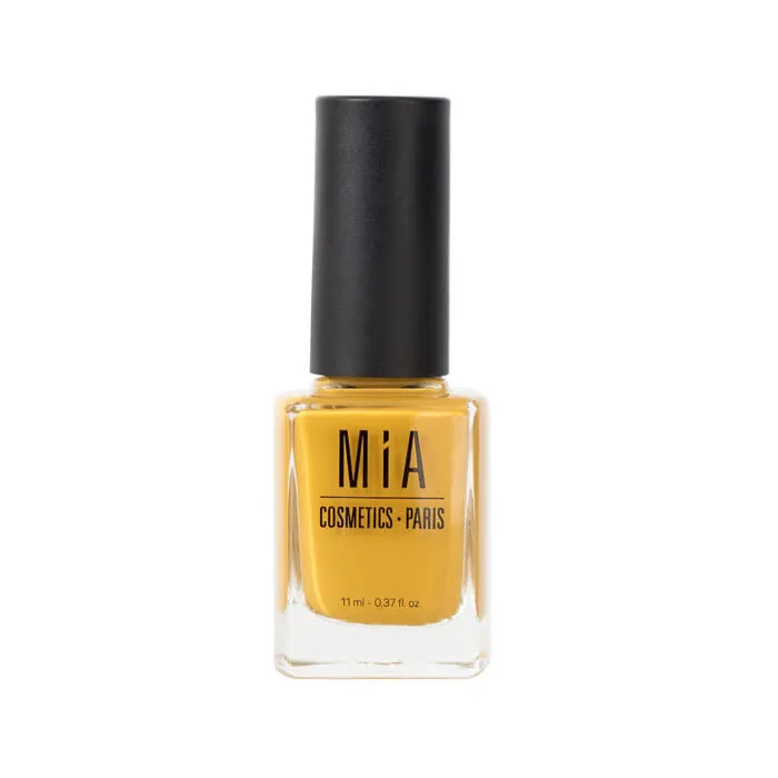 Mía Cosmetics Nail Enamel Dandelion Nagellack Flasche mit zartem gelblich-beigem Farbton kaufen Schweiz